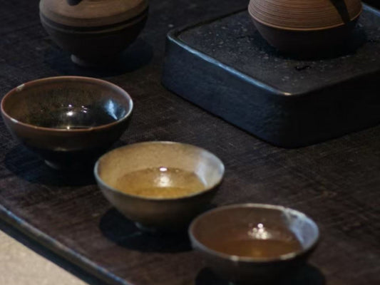 Oolong Varieties & Glaze Families: A Complete Pairing Chart
