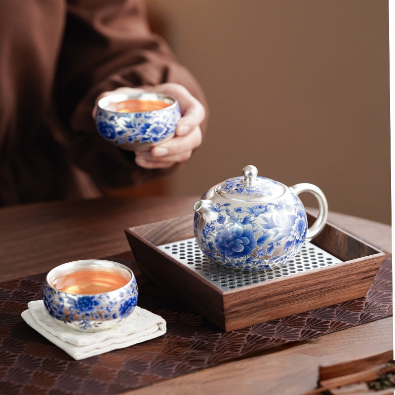 Gilded Silver & Blue Peony Xishi Tea Set - detail view 4, Jingdezhen artisan ceramic