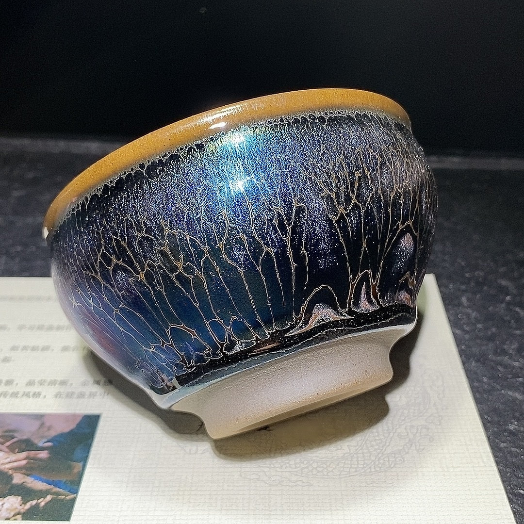 Porcelainess | Blue Enchantress Lotus Oil-Drop General's Bowl — Gift Box